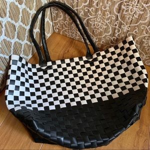 Black & White Basket Weave Tote Beach Pool Bag